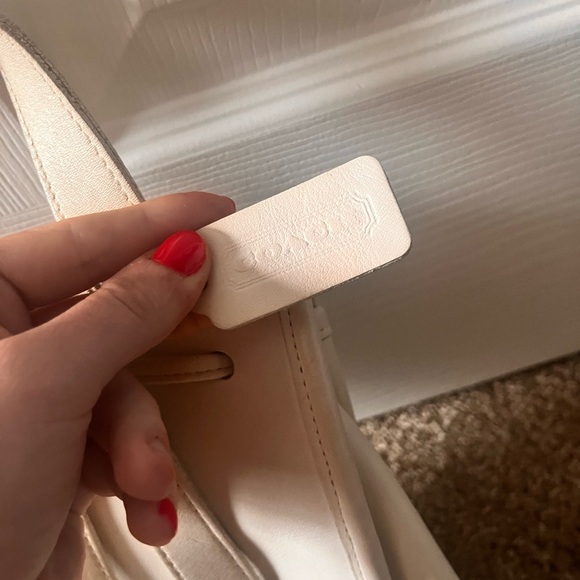 Coach Turnlock Backpack - Picture 4 of 6